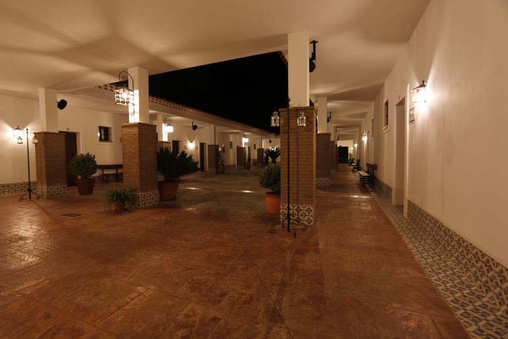 Hotel Rural Arroyo La Plata By Bossh Hotels Jerez De Los Caballeros Εξωτερικό φωτογραφία