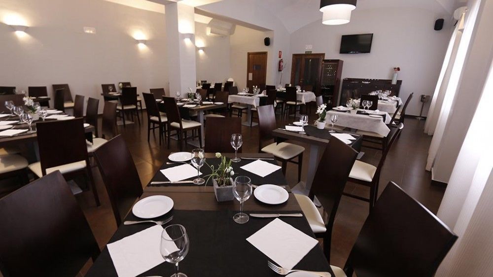 Hotel Rural Arroyo La Plata By Bossh Hotels Jerez De Los Caballeros Εξωτερικό φωτογραφία