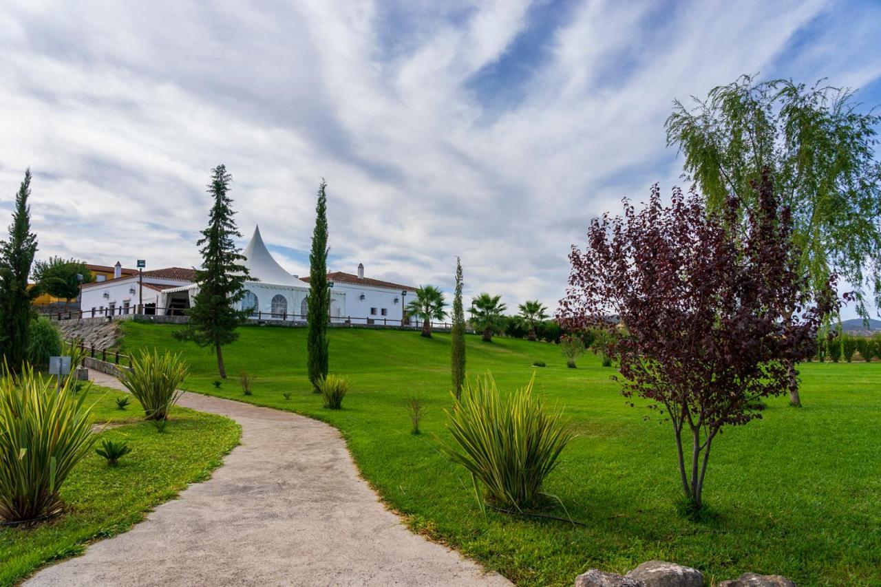 Hotel Rural Arroyo La Plata By Bossh Hotels Jerez De Los Caballeros Εξωτερικό φωτογραφία