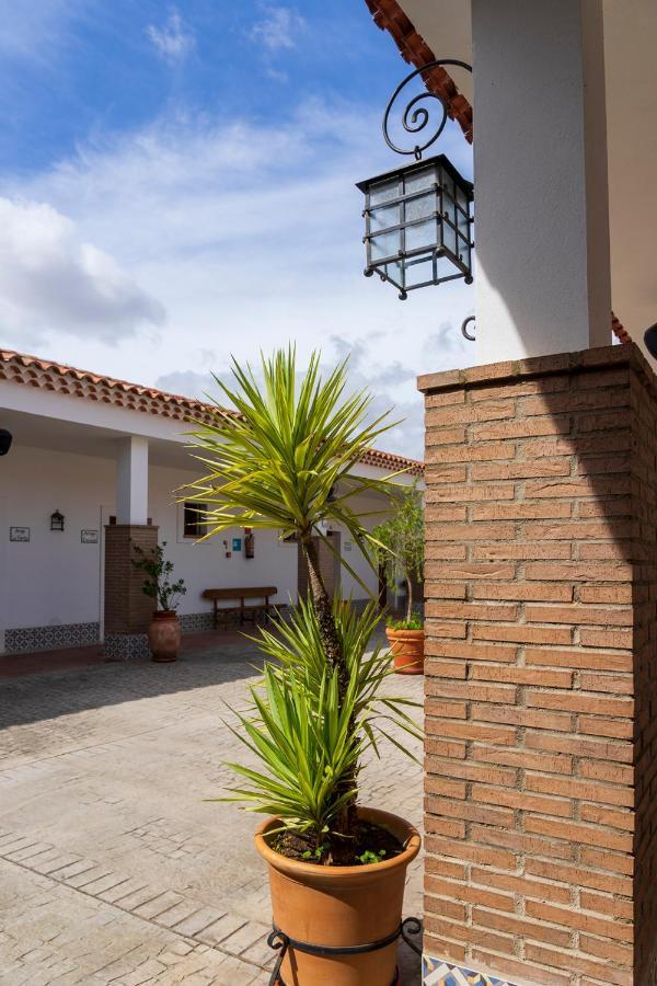 Hotel Rural Arroyo La Plata By Bossh Hotels Jerez De Los Caballeros Εξωτερικό φωτογραφία